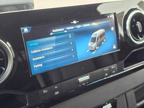 Used 2026 Mercedes-Benz Sprinter 2500 image 28