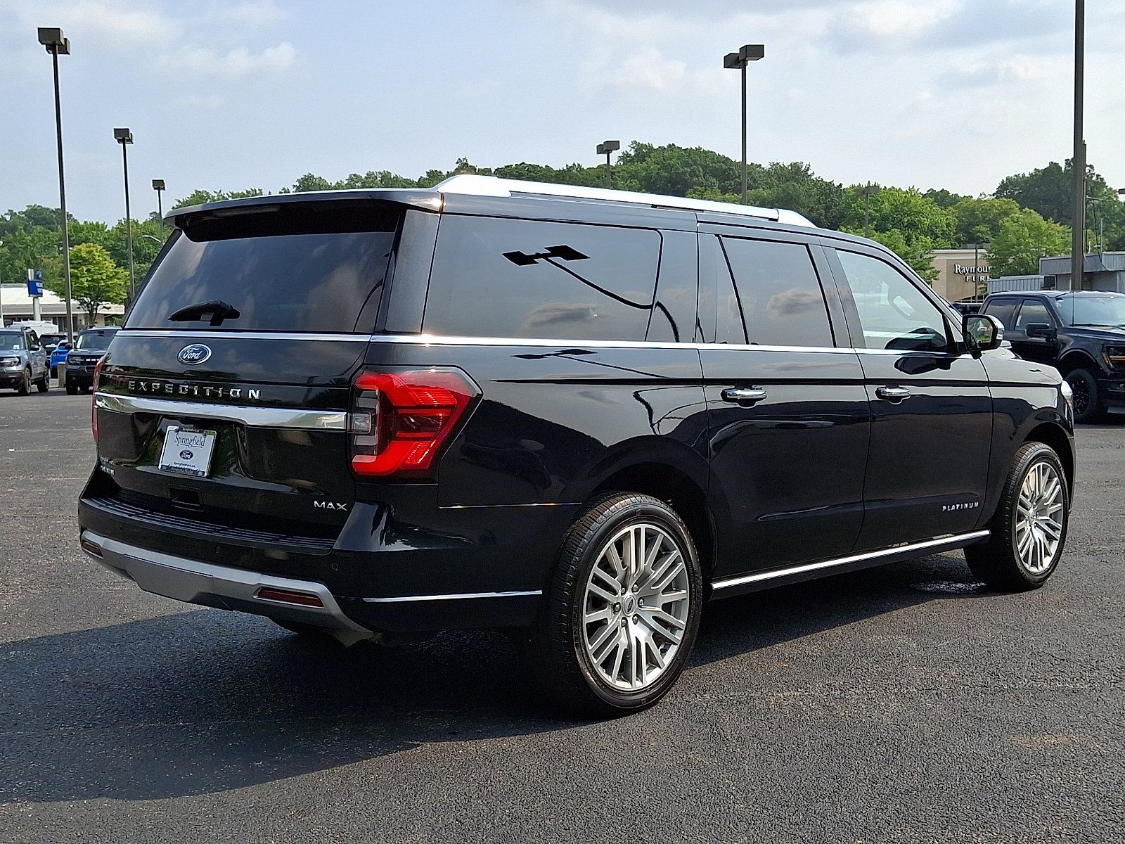 Certified 2023 Ford Expedition Max Platinum AWD/4WD image 6