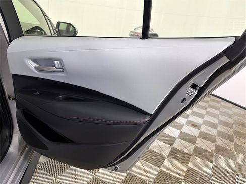 Used 2023 Toyota Corolla SE image 16