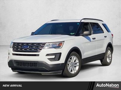 Used 2017 Ford Explorer FWD