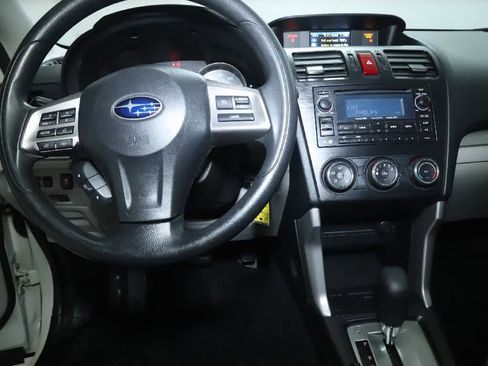 Used 2015 Subaru Forester 2.5i w/ Alloy Wheel Package image 28