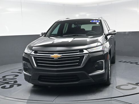 Certified 2023 Chevrolet Traverse LT image 5