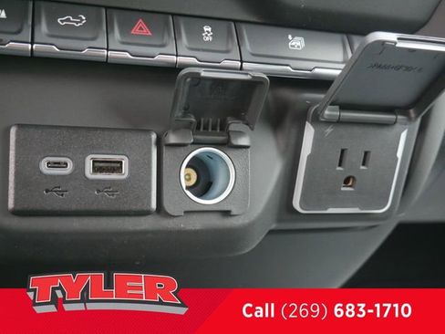 New 2026 Chevrolet Silverado 2500 Custom w/ Custom Value Package image 34