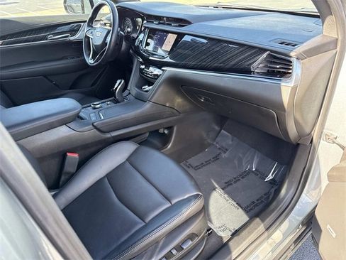 Certified 2023 Cadillac XT6 Premium Luxury w/ Technology Package image 15
