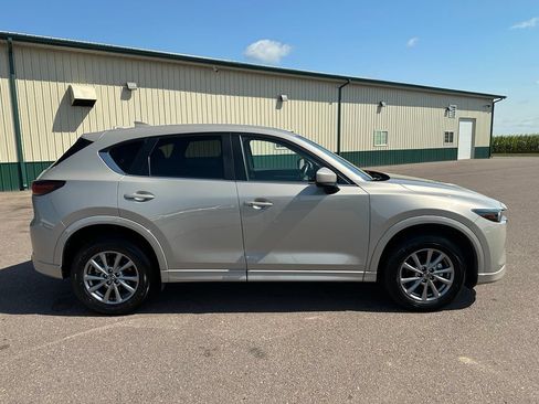 Used 2025 MAZDA CX-5 AWD 2.5 S w/ Select Package image 34