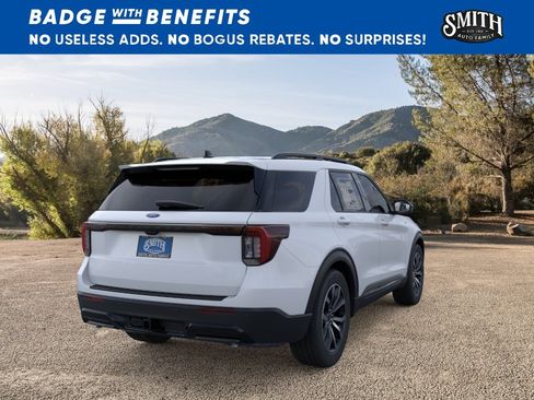 New 2026 Ford Explorer ST-Line w/ Premium Package RWD image 9