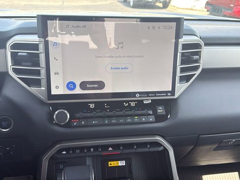 Used 2024 Toyota Tundra Limited image 15