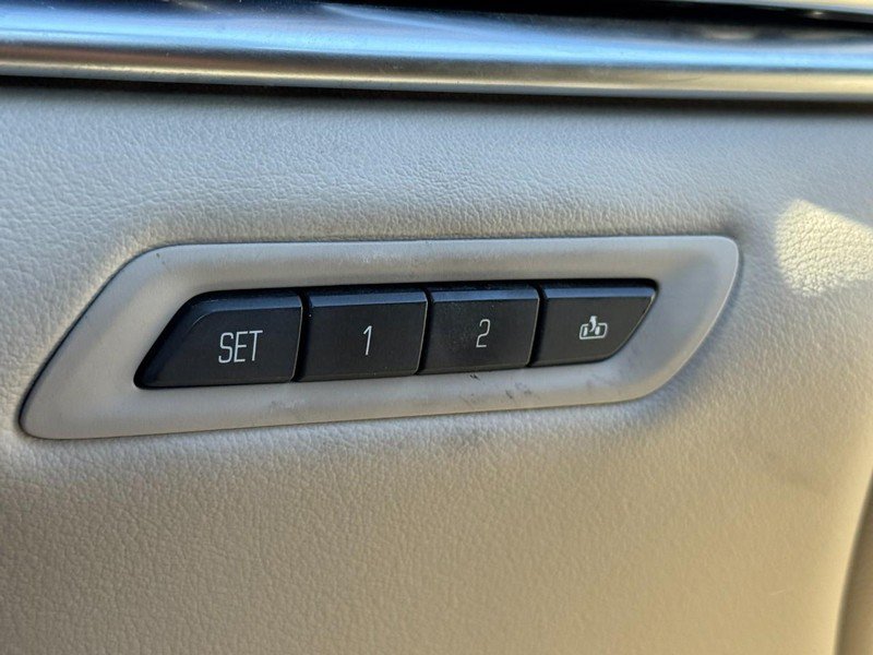 Used 2014 Cadillac XTS Premium FWD image 15
