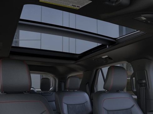 New 2024 Ford Explorer ST-Line w/ Class IV Trailer Tow Package AWD/4WD image 23