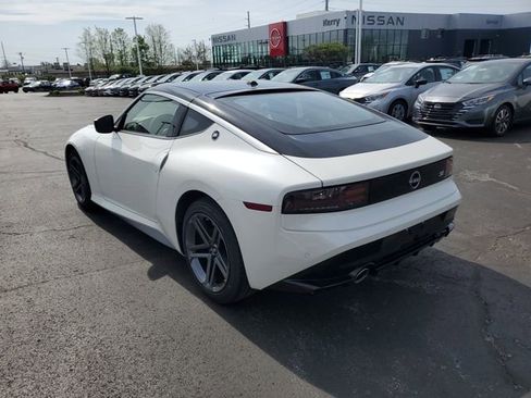 New 2026 Nissan Z Sport w/ Floor Mat Package RWD image 5