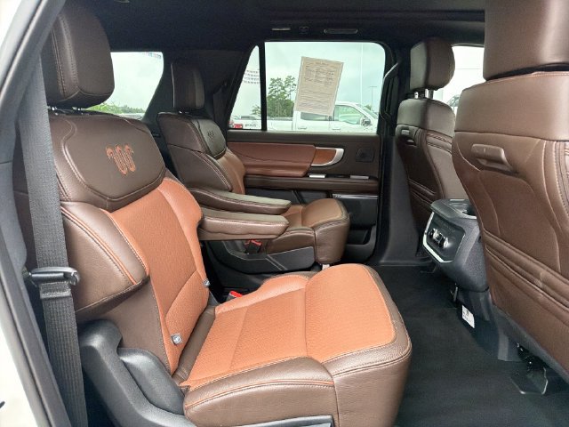 Used 2025 Ford Expedition Max King Ranch AWD/4WD image 32