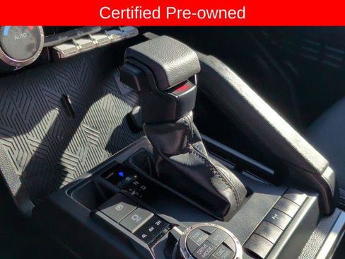 Certified 2025 Toyota Tacoma TRD Off-Road AWD/4WD image 21