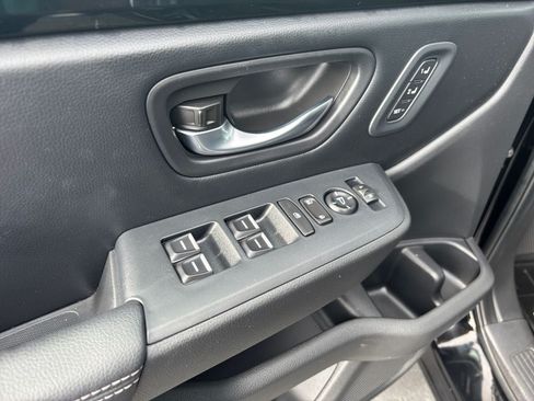 Used 2023 Honda Pilot Touring image 24