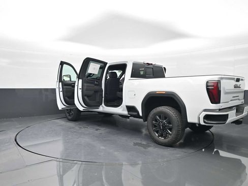 New 2026 GMC Sierra 2500 AT4 w/ AT4 Premium Plus Package image 44