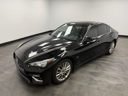 Used 2019 INFINITI Q50 Luxe RWD image 3