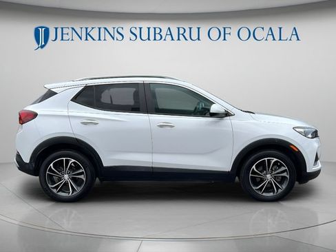 Used 2021 Buick Encore GX Select FWD image 2
