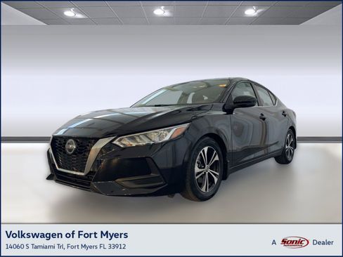 Used 2020 Nissan Sentra SV image 1