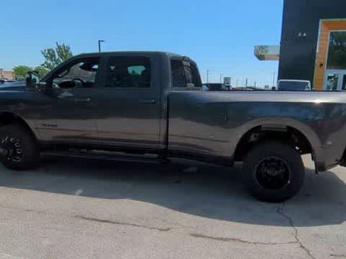 New 2026 RAM 3500 Laramie w/ Night Edition AWD/4WD image 6