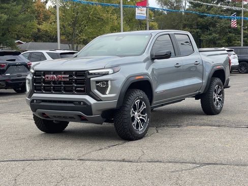 Used 2023 GMC Canyon AT4 w/ AT4 Premium Package image 6