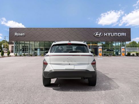 New 2026 Hyundai Kona SEL Sport FWD image 11