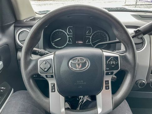 Used 2019 Toyota Tundra SR5 AWD/4WD image 14