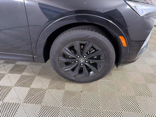 Used 2024 Buick Envista Sport Touring w/ Convenience I Package FWD image 18