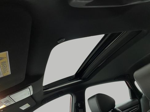 Used 2018 Honda Accord Sport image 29