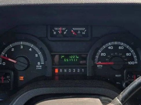 Used 2011 Ford E-450 and Econoline 450 Super Duty w/ Shuttle Bus Prep Pkg image 12