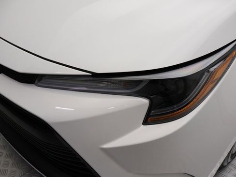 Certified 2025 Toyota Corolla LE w/ Convenience Package image 3