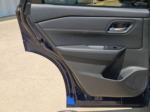 New 2026 Nissan Rogue Dark Armor FWD image 18