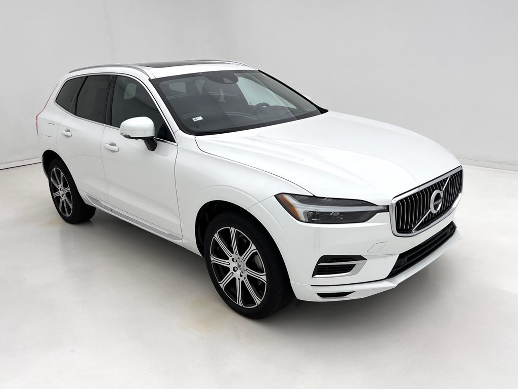 Used 2021 Volvo XC60 T8 Inscription w/ Advanced Package AWD/4WD image 2