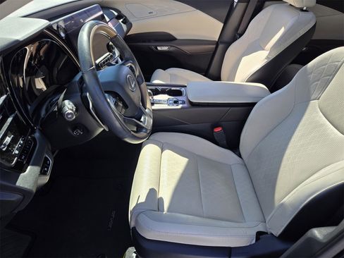 Used 2023 Lexus RX 350 AWD image 11
