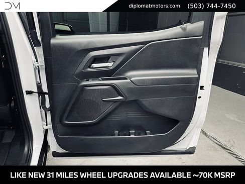 Used 2024 Chevrolet Silverado EV W/T AWD/4WD image 30