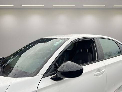 Used 2024 Honda Civic Sport image 12