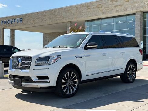 Used 2021 Lincoln Navigator L Reserve w/ Luxury Package RWD image 7