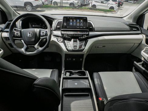 Certified 2026 Honda Odyssey Elite image 29