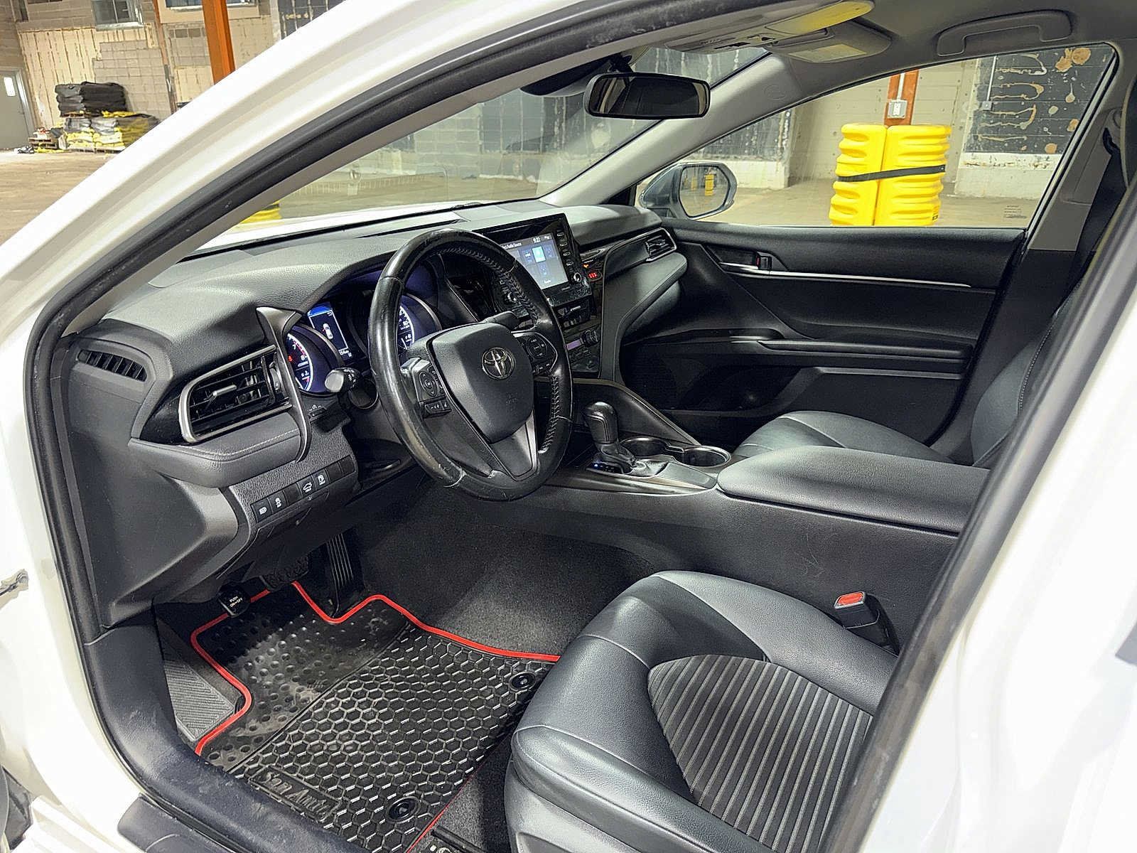 Used 2021 Toyota Camry SE FWD image 26