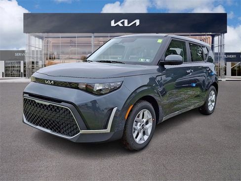 New 2025 Kia Soul LX w/ LX Technology Package image 2