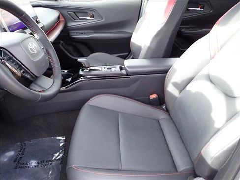 Used 2024 Toyota Prius Prime image 12