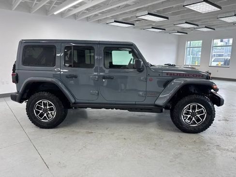 New 2026 Jeep Wrangler Unlimited Rubicon AWD/4WD image 9