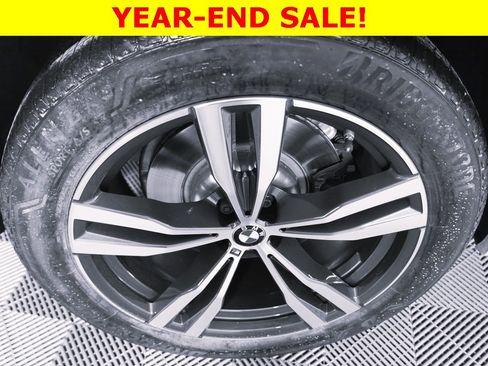 Used 2023 BMW X7 xDrive40i w/ Executive Package image 7