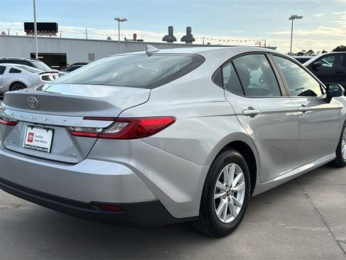 Certified 2025 Toyota Camry LE image 7