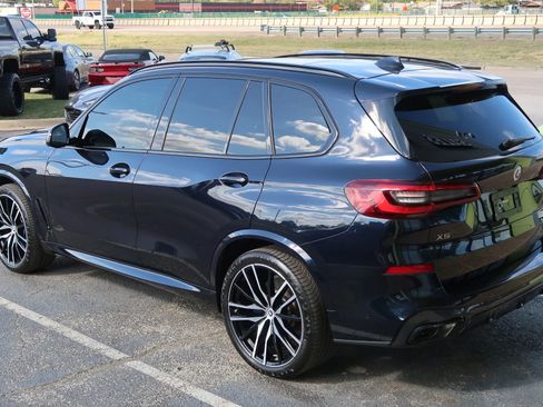 Used 2023 BMW X5 M50i w/ Executive Package image 12