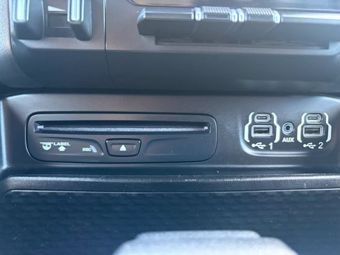 Used 2019 RAM 1500 Big Horn AWD/4WD image 30