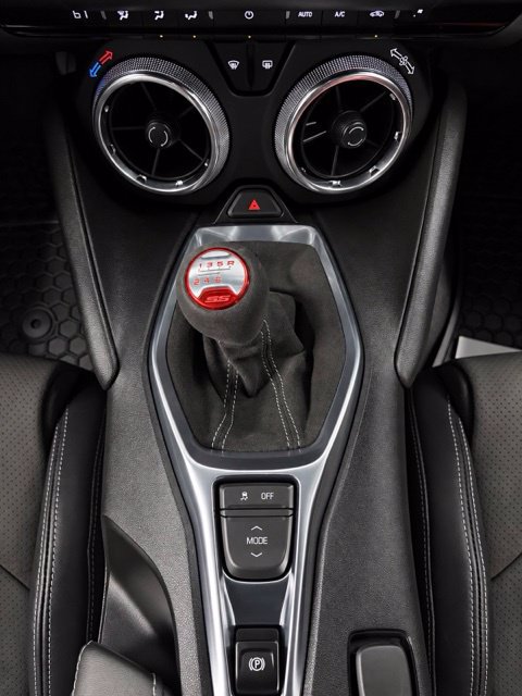Used 2022 Chevrolet Camaro SS RWD image 33