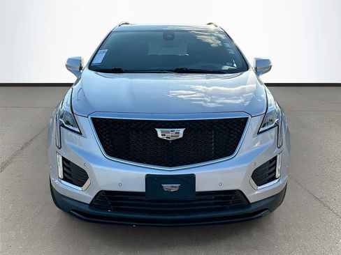 Used 2020 Cadillac XT5 Sportv image 2