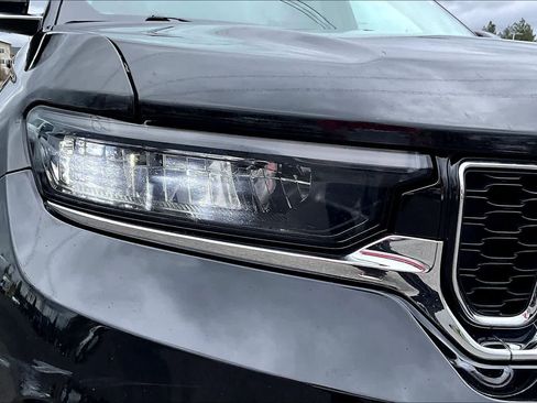 Used 2022 Jeep Grand Cherokee Limited 4xe w/ MOPAR Finishing Package AWD/4WD image 31