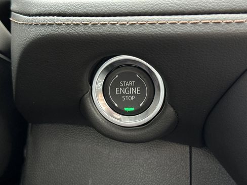 New 2026 Chevrolet Suburban High Country w/ LPO, Illumination Package image 24