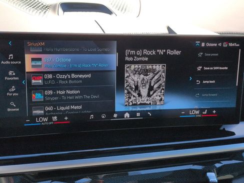 Used 2025 BMW ALPINA XB7 image 23