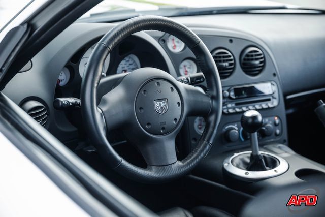 Used 2009 Dodge Viper ACR RWD image 6